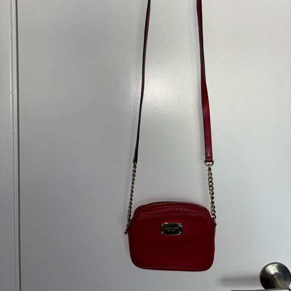 Small red Micheal Kors shoulder bag - Picture 3 of 6